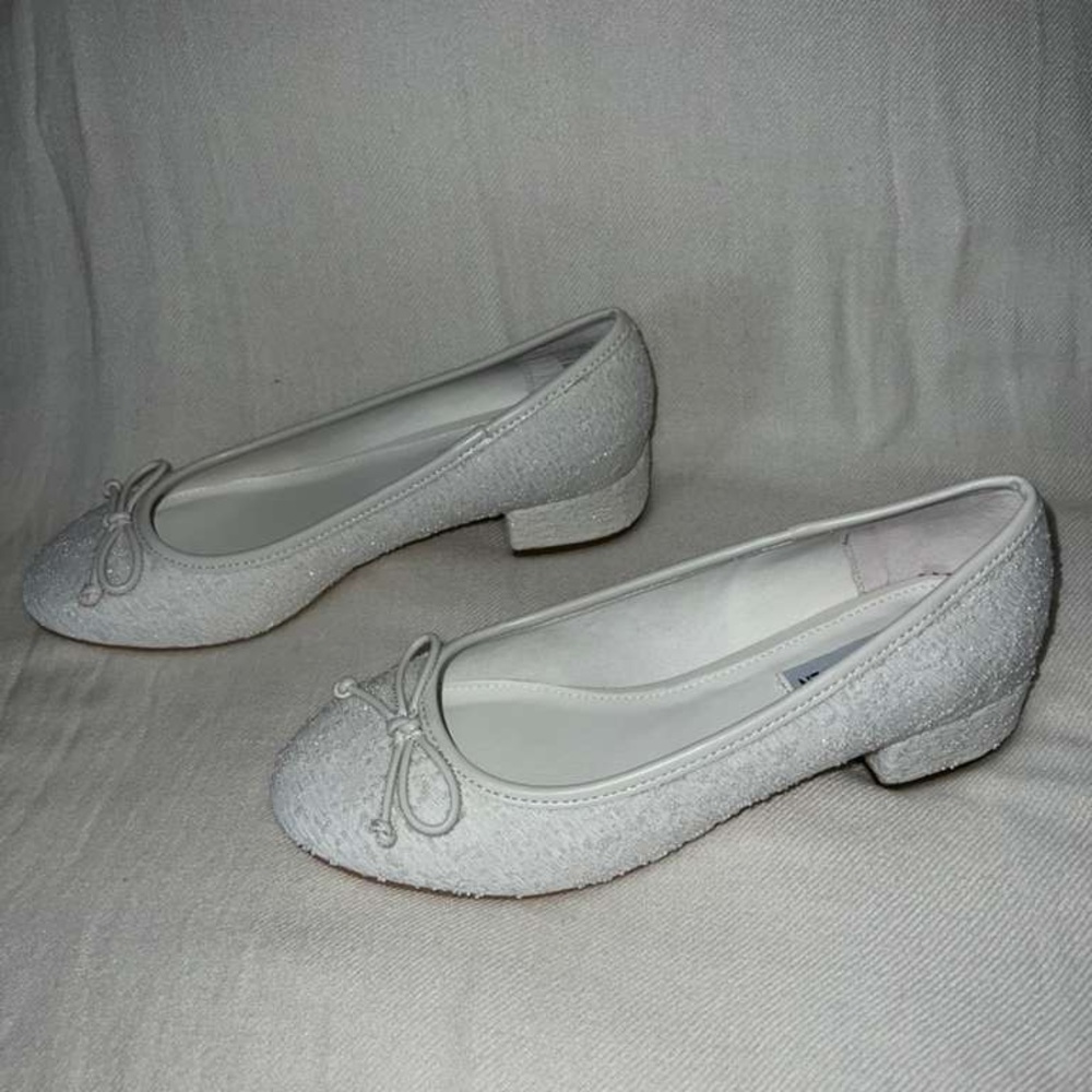 Steve Madden Cherish White Pearl Bridal Shoes - Picture 2 of 4